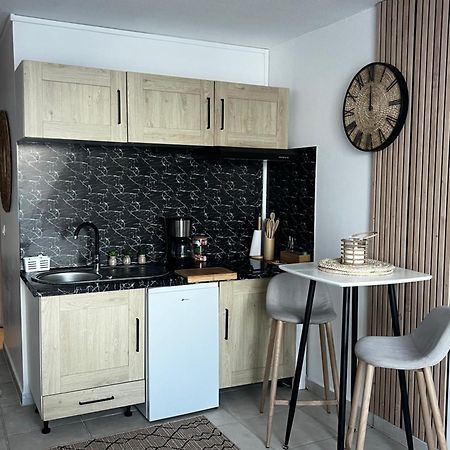 Studio Refait A Neuf ! Le Gosier  Luaran gambar