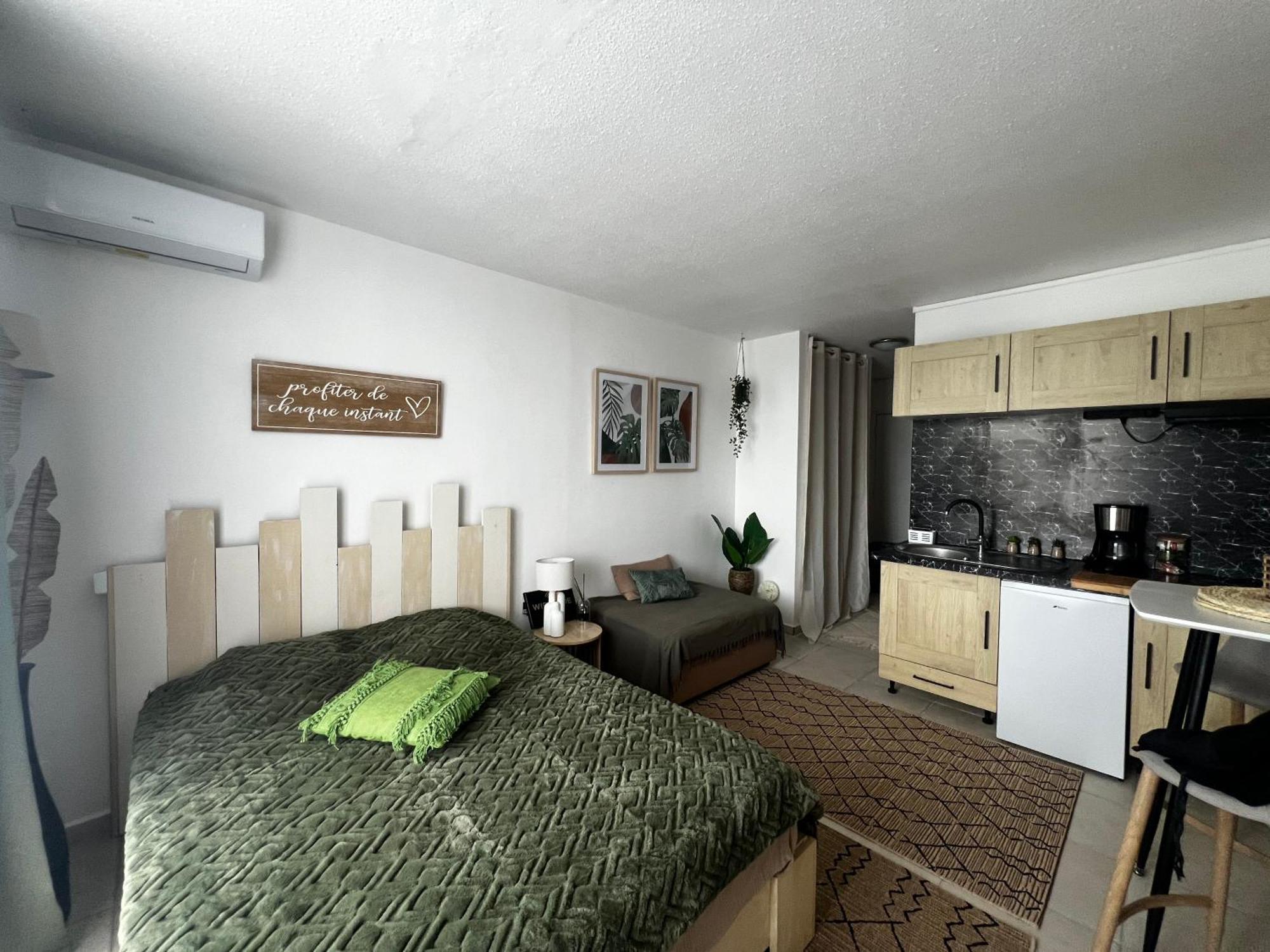 Studio Refait A Neuf ! Le Gosier  Luaran gambar